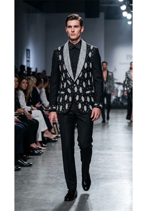 Smoking con gilet di Lusso 4 Pezzi Nero con Cristalli RAbin | Abiti | ABITO COLLO SCIALLATONERO/ARGENTO